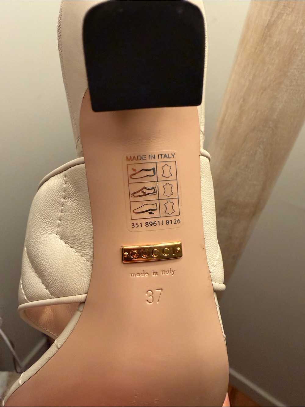 Gucci Cream Quilted Leather GG-Logo Mule Heels - Picture 8 of 10